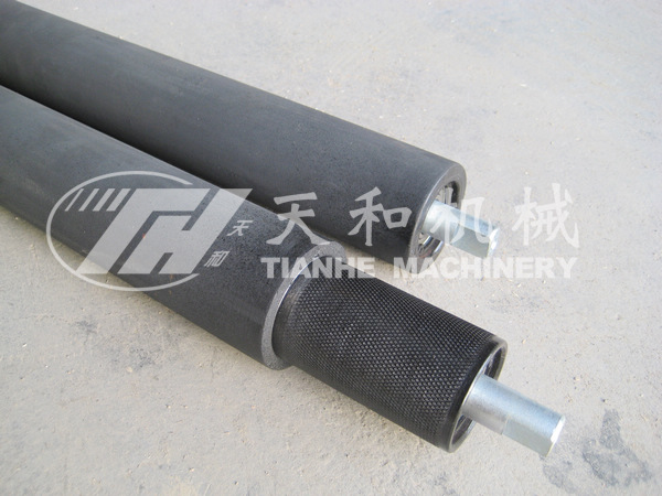 待抓取膠輥（機械手碼垛線(xiàn)）